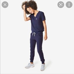 Figs Navy Scrub Set (Zamora + Catarina) XXS